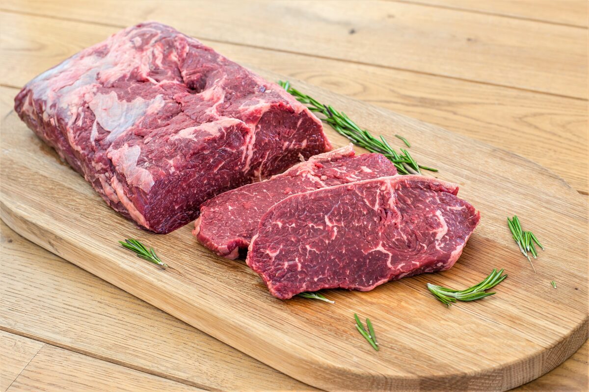 Sirloin steiks (Muguras karbonāde)